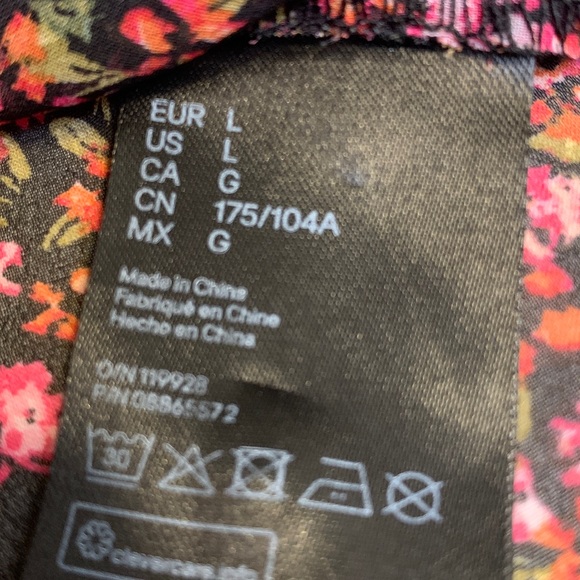H&M Multicolor Floral Blouse with Ruffle Feature - Picture 11 of 13